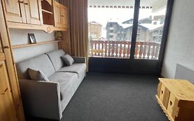 Sunny Studio With Top Location